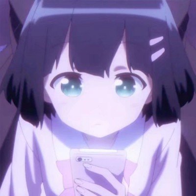 美女COS《巫师3》叶奈法惊艳绝伦 白嫩香肩紫眸勾人